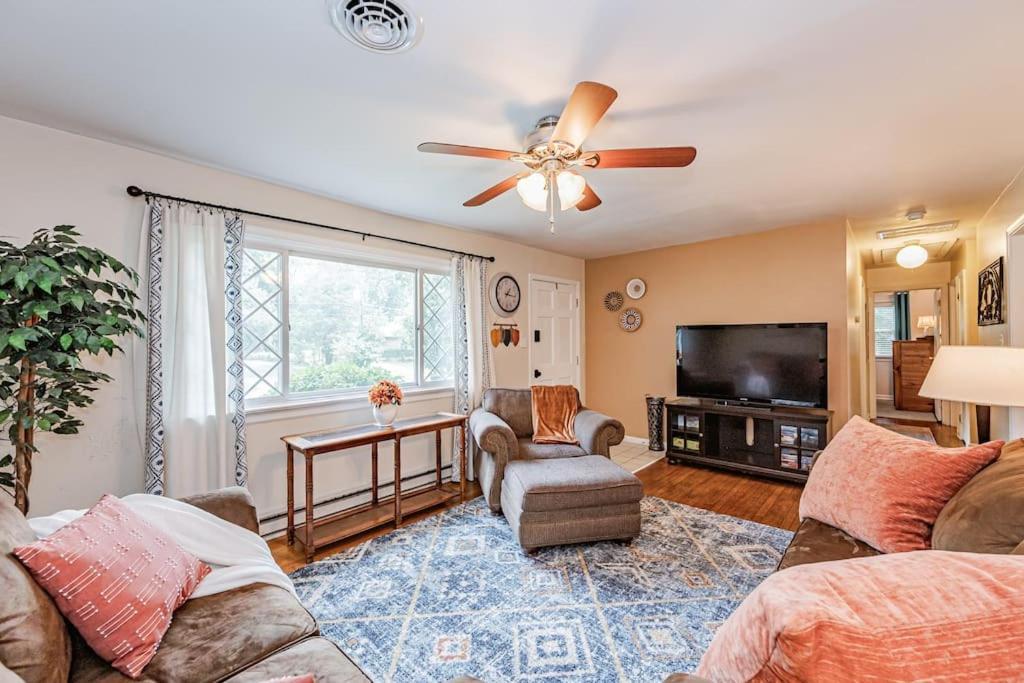 Kelly'S Comfortable Quinton Home 外观 照片